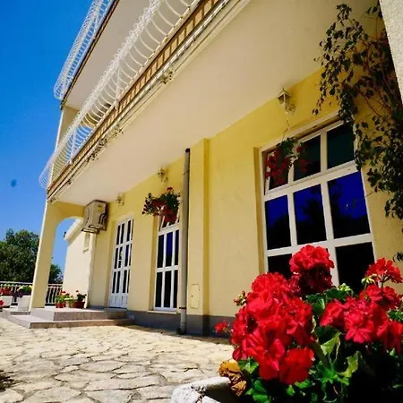 Plaza Apartment Seget Vranjica